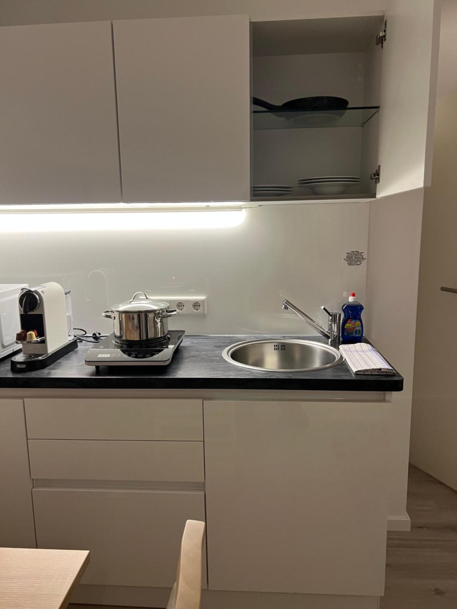 Hotel Apartments 73 - Serviced Apartments Neu Wulmstorf Quarto foto